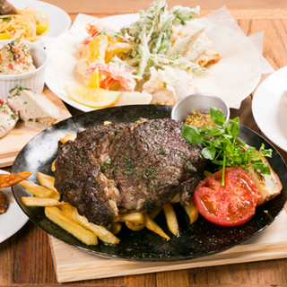 コスパ◎前菜～デザートまで、ボリューム満点なコースは2種類