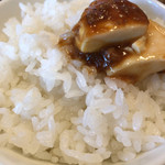 人力俥 - 店主のおすすめどおりご飯の上に麻婆豆腐