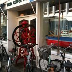 イノダコーヒ - 2011/10/03 旧店舗側