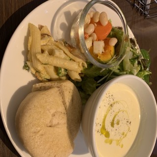 YAFFA ORGANIC CAFE_0