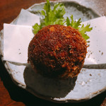 炭火焼肉 ふちおか - 一品料理:黒毛和牛メンチカツ