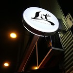 大衆肉ビストロ Lit - 店の看板