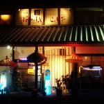 アジアンカフェ - 夜の入り口付近
