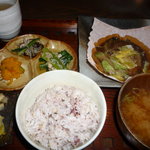 Cafe yukiwa - 十六穀米和風ハンバーグ御膳