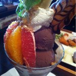 Sakura Diya - ココアパフェ☆アップ　グレープフルーツとチョコアイスがいい感じにマッチしてます