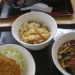 Moriyama Pakingu Eria Kudari Sunakku Kona - 混ぜご飯セット