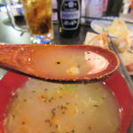 わらじ - 鶏の出汁が効いたスープ