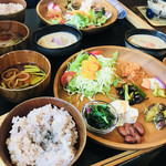 新屋食堂アヤナイ - 