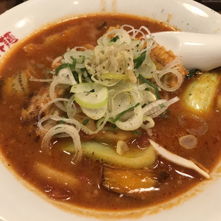 太陽のトマト麺_0