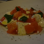 レストラン ポルコロッソ - カプレーゼ