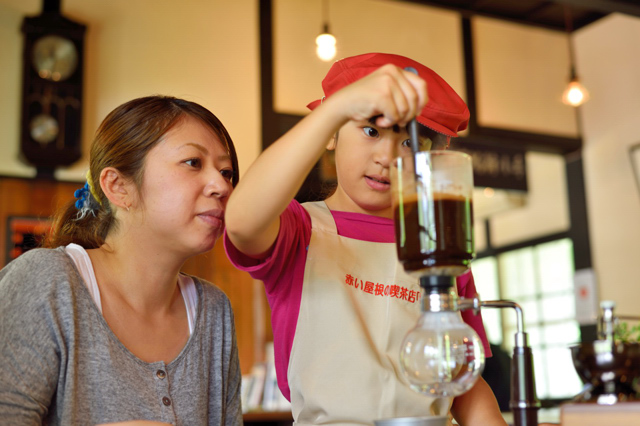 赤い屋根の喫茶店 駅舎（エキシャ） - 芦野公園（喫茶店）の写真