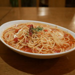 沙羅英慕 豆豆 - モッツァレラとトマトソース（大盛）