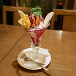 沙羅英慕 豆豆 - ヨーグルトフルーツパフェ