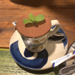 やちむんカフェ ぐんじょう - 