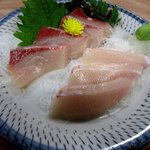 永田ドライブイン - はまち刺身！