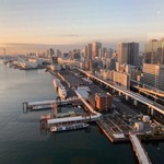ホテル インターコンチネンタル 東京ベイ - 朝の海側