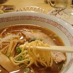 夫婦 - 麺リフト
