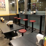 ゆで太郎 - 改装後の店内席（2018/12撮影）