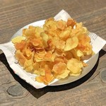 RODEO - お通し(氷温熟成したインカの目覚めのポテトチップ)