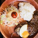 びっくりドンキー - エッグカリーバーグディッシュ（150ｇ）。