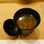 すし処 睦月 - 赤出汁