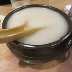 韓国料理大家 - マッコリ入れ物に入れて・・・全部一人で飲んじゃった（笑）