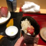 銀座 しのはら - 鮪とベッタラ漬けの手巻き