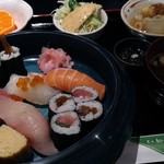 ぎふ初寿司 佐屋分店 - 