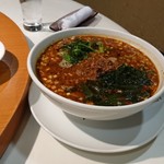 精華苑 - 担々麺