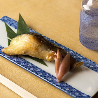 美味しいお魚を食べたくなったら当店へ。旬のお魚料理を堪能。