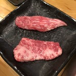 立喰い焼肉 治郎丸 - 