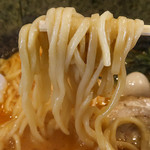 yokohamaiekeira-menkonshinya - 横浜家系ラーメン_旨辛らーめん/730円