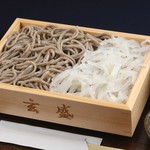 Asuka white wood ear mushroom soba set