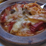 立呑亭 帆立屋 - これが鍋焼きナポリだ