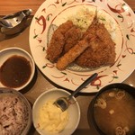 Yayoi Ken - かきフライミックス定食890円