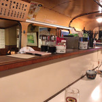 焼鳥バス亭 - 店内