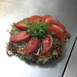 たんぽぽ - 隣りのお客様のトマト乗せ