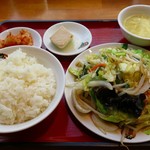 翠葉  - 海鮮野菜炒め