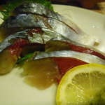 酒場 やまと - ☆〆鯖のお造りも食べたくなります（＾◇＾）☆