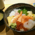 Hacchouborisushitajima - 海鮮丼