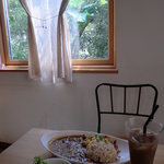 Cafe ＆ Gallery  Roomer - *カフェカレー\850*