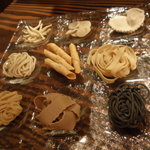 センプリチェ - パスタのサンプル；インテリアのように綺麗！