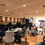 カフェ ド シネマ - 待合室