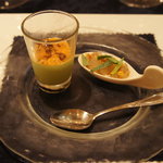 SALONE 2007 - グリーンアスパラムース 雲丹添え　平目のタルターラ★ハーブの香りがぎゅん！（2011/4）