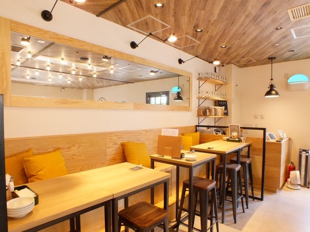 HOP STAND 神戸モザイク店 - ハーバーランド/焼き鳥 | 食べログ