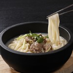 Stone-grilled seolleongtang hot noodles