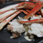 旬魚たつみ - 陶板の蒸し焼きです