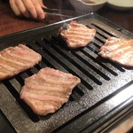 焼肉 かるね屋 - 