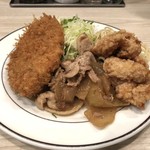 kitichen JIRO - メンチカツとスタミナ焼・から揚げ