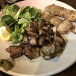 楽や - 地どりもも焼きと豚バラ串